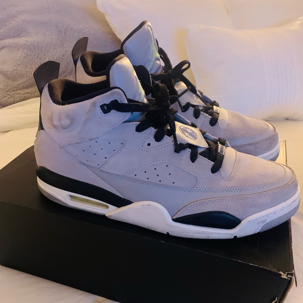 Jordan Son Of Mars Low Wolf Grey